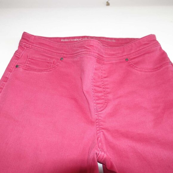 Chico's Womens Girlfriend Slim Leg Ankle Pull On Jeans Size 0.5 / 6 Pink Stretch - Picture 2 of 6